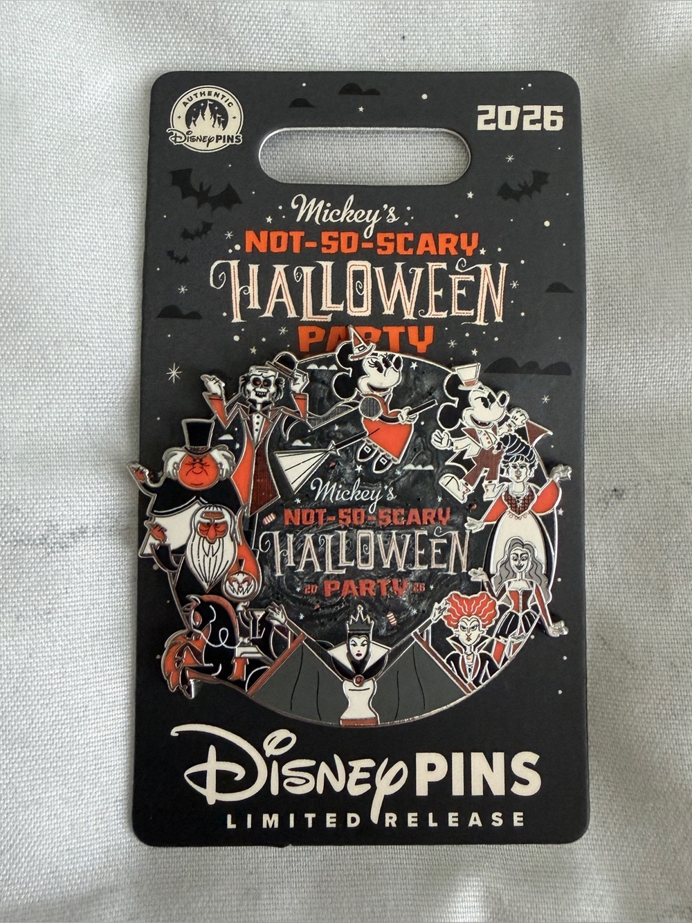 Disney | NWT MNSSHP Halloween Pin
